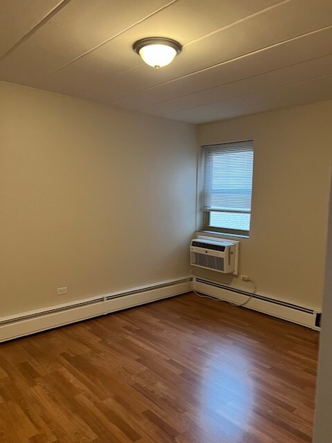 Foto del edificio - 7301 Ridge411