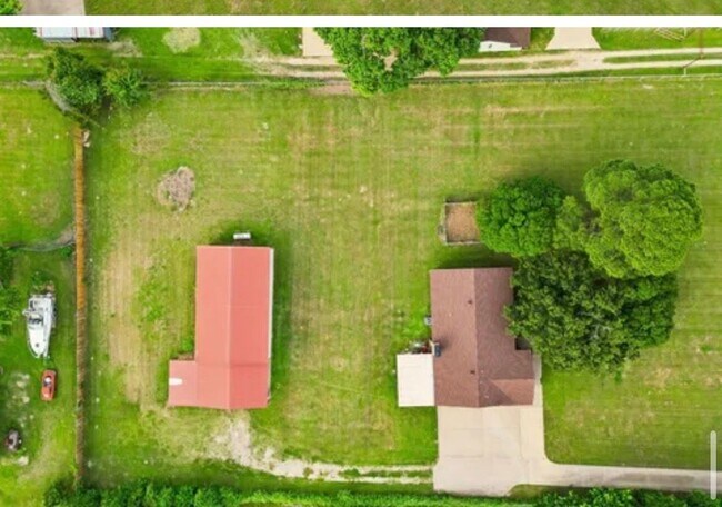 Foto del edificio - 210 Lanier Rd
