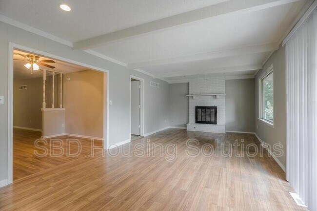 Foto del edificio - 1616 S Pleasant St