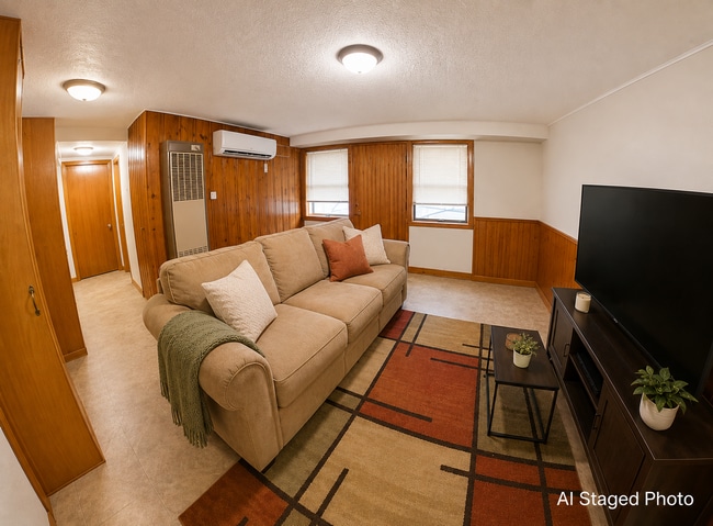 Building Photo - 211 Ridge Dr