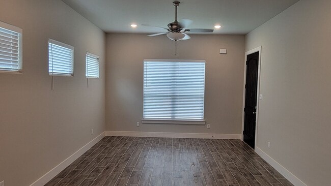 Building Photo - COMING SOON - 3/2/2 Godley ISD + Pet Welcome