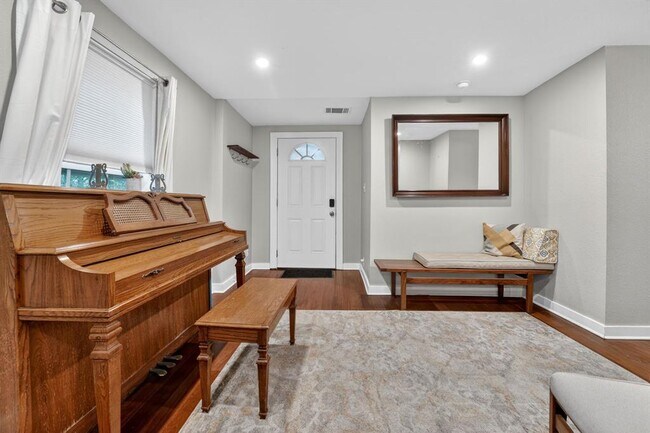 Foto del edificio - 4525 Avenue B