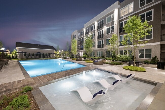 Building Photo - Berkshire at the Pinehills