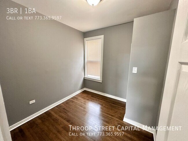 Building Photo - 3Bedroom 1Bath in Grand Crossing