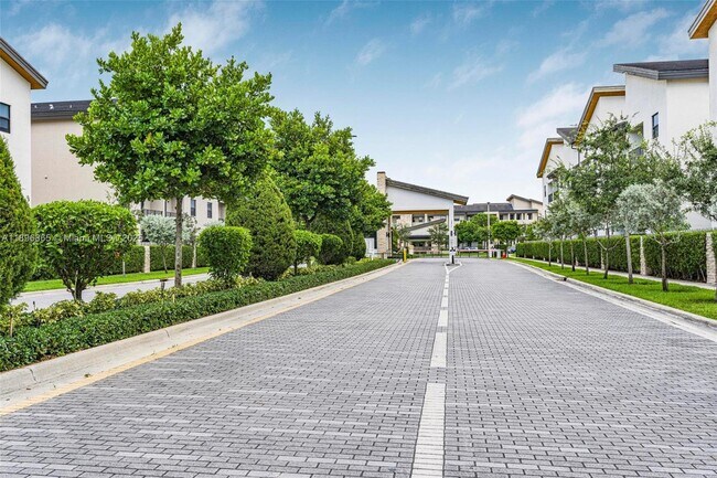 Foto del edificio - 7865 NW 104th Ave