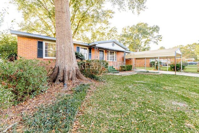 Building Photo - 4527 Robney Dr