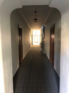 Building Photo - 336 S Cochran Ave