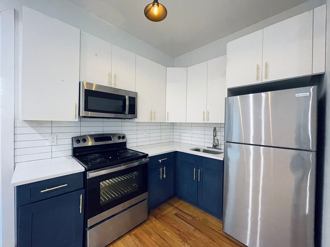 Foto principal - 1033 Summit Ave