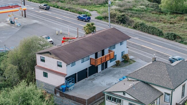 Building Photo - 1440 Myrtle Avenue