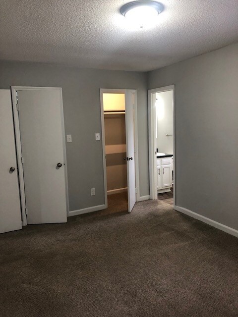 Foto del edificio - 4407 Graceland Ct