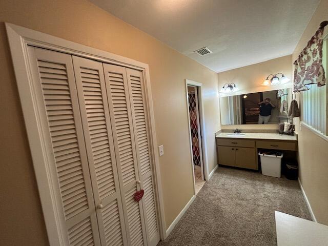 Building Photo - 10 Japonica Ln