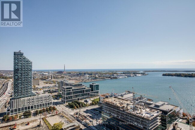 Building Photo - 15 Lower Jarvis St