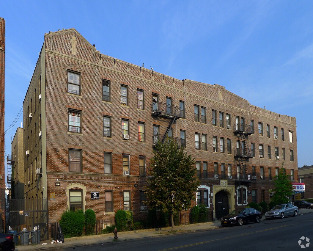 Building Photo - 1076-1084 New York Ave