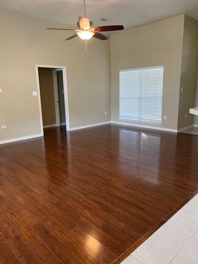 Building Photo - Available Now! No Carpet!