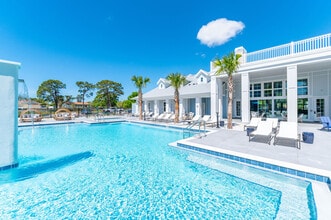 Building Photo - The Reserve at Venice