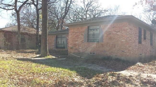 Building Photo - 7520 Neuhoff Dr