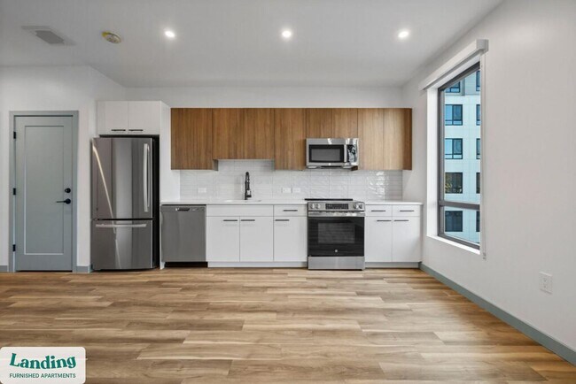 Foto del edificio - 39 Railroad Ave