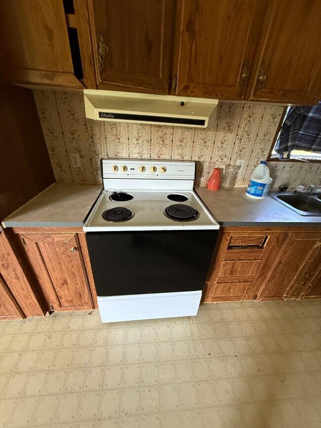 Foto del edificio - 43489 Claxton Cir