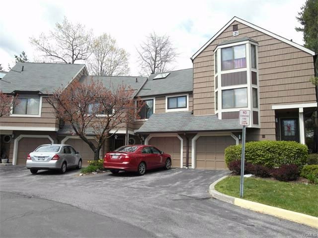 Primary Photo - 195 Treetop Cir