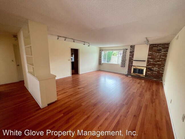 Building Photo - 3 br, 1 bath House - 5482 Marietta Ave.