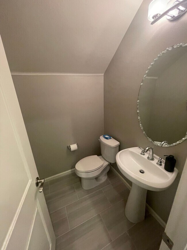 Foto del edificio - 44059 Calle Luz