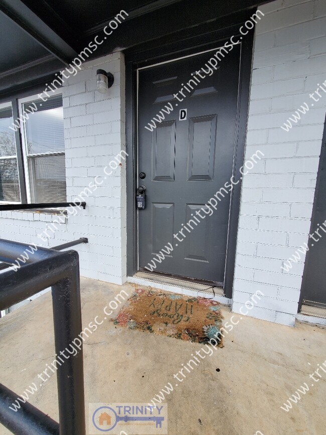 1103 Hampton Avenue Ext Unit 1103 C, Greenville, SC 29601 Apartments