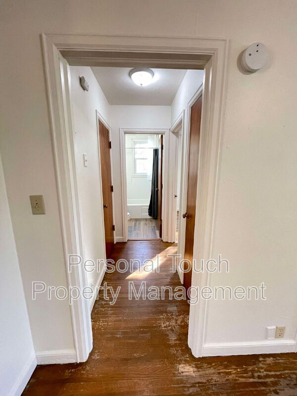 Foto del edificio - 517 12th Ave N