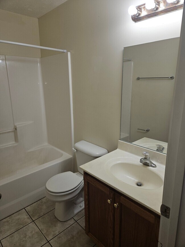 Foto del edificio - 57 Haven Ct