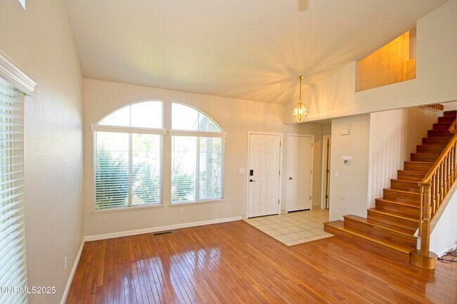 Building Photo - 5254 Tappan Ct