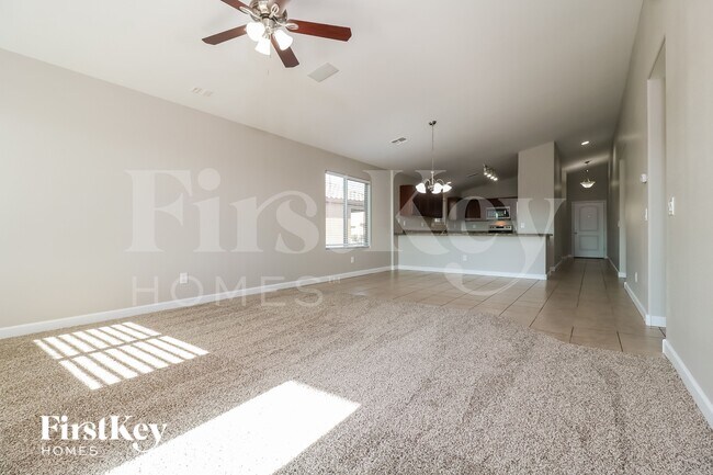 Foto del edificio - 21621 W Watkins St