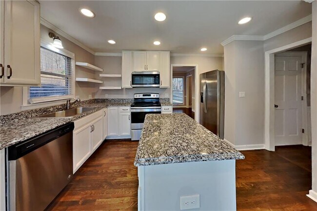 Foto del edificio - 1059 Rockcrest Dr