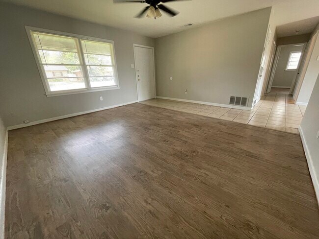 Foto del edificio - 1907 70th St