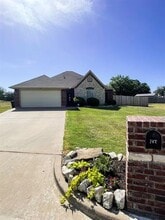 Building Photo - 409 Ridgeway Blvd