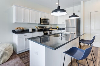 Building Photo - Gateway Lofts