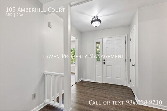 Building Photo - 105 Amberhill Ct