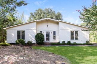 Building Photo - 304 E Wynngate Dr