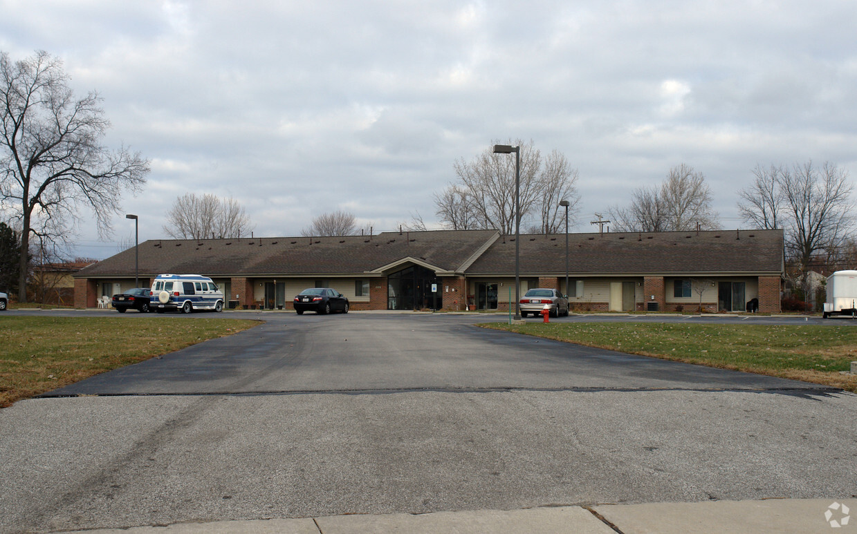 Primary Photo - 1030 Brookview Dr
