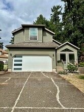 Building Photo - 1244 NW Weybridge Way