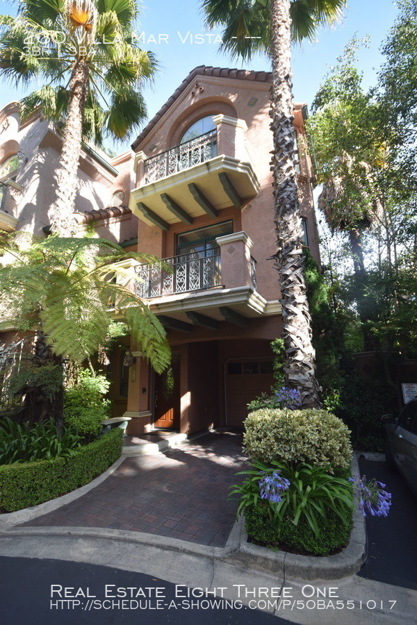 Foto del edificio - 230 Villa Mar Vista