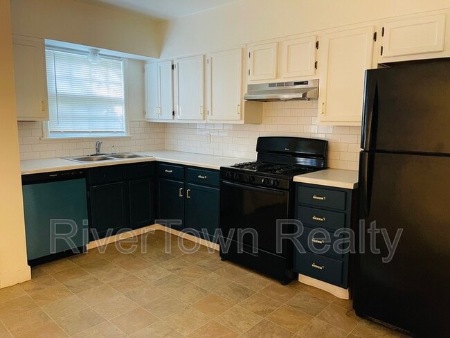 Foto del edificio - 3560 Poplar Ave