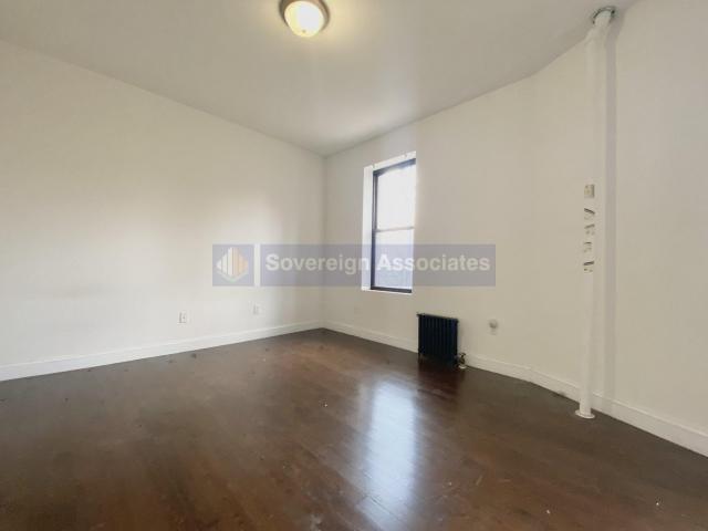 Building Photo - 4 bedroom in NEW YORK NY 10027