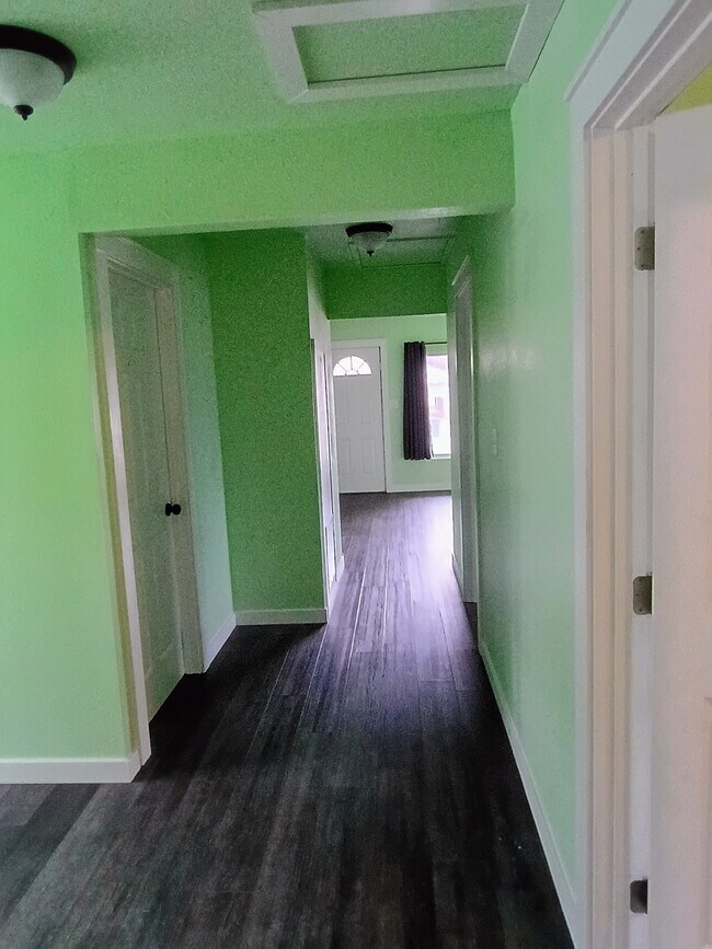 Foto del edificio - 455 N Cammann St