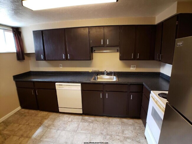 Foto del edificio - 4288 Hooker St