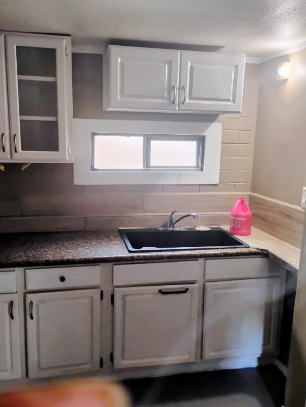 Building Photo - 2615 E Kelton Ln