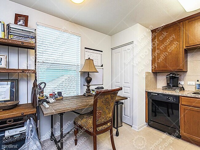 Foto del edificio - 1 br, 1 bath Condo - 333 Newberry Trl Gara...