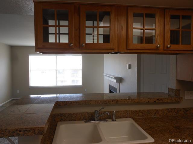 Foto del edificio - 9242 E Arbor Cir