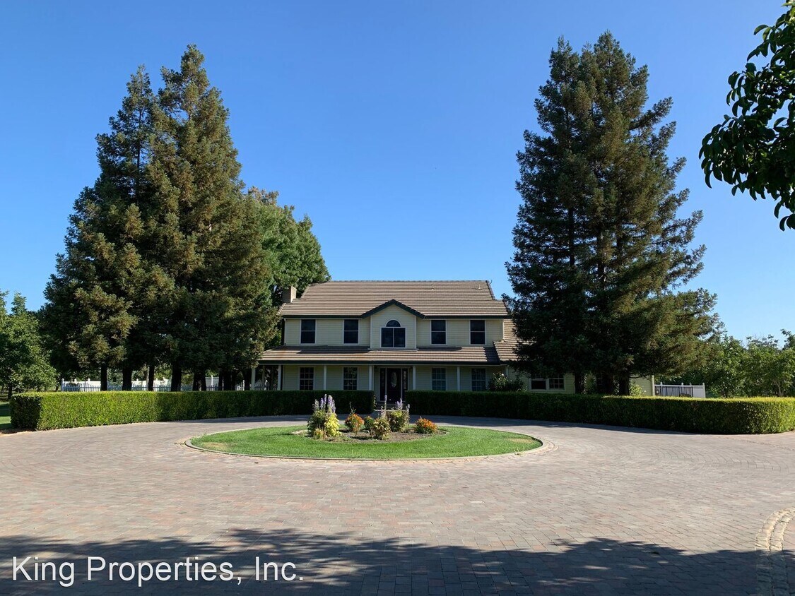 6215 Phillips Rd, Dixon, CA 95620 House Rental in Dixon, CA