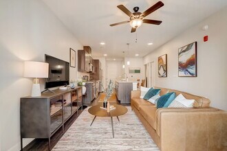 Building Photo - Wesmont