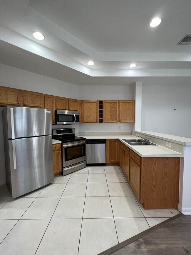 Building Photo - 8948 Sandshot Ct