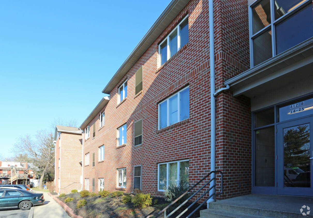 Foto del edificio - Westerleigh Apartments